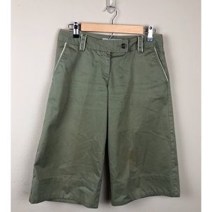 Tommy Hilfiger Women’s Pea Green Shorts Size 4